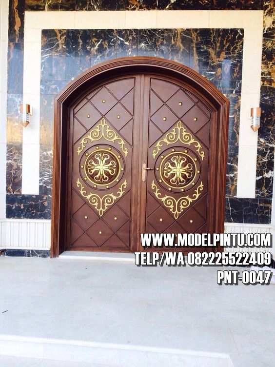 Pintu Masjid Jati Ukiran