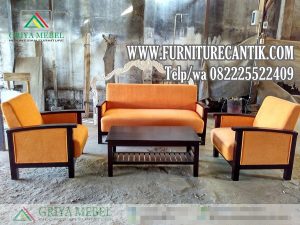 Model Kursi Tamu Jati Minimalis Mewah