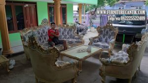 Model Sofa Tamu Ukiran Mewah Jati Tua