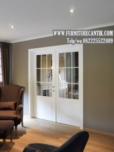 Model Daun Pintu Jati