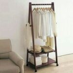 Clothes Racks & Garment Racks/Gantungan Baju Kayu Solid/Wooden Clothes Hanger